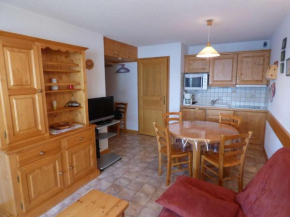 Appartement T2 + coin montagne, proche pistes et commerces – idéal 4 personnes, garage et balcon sud - FR-1-458-157